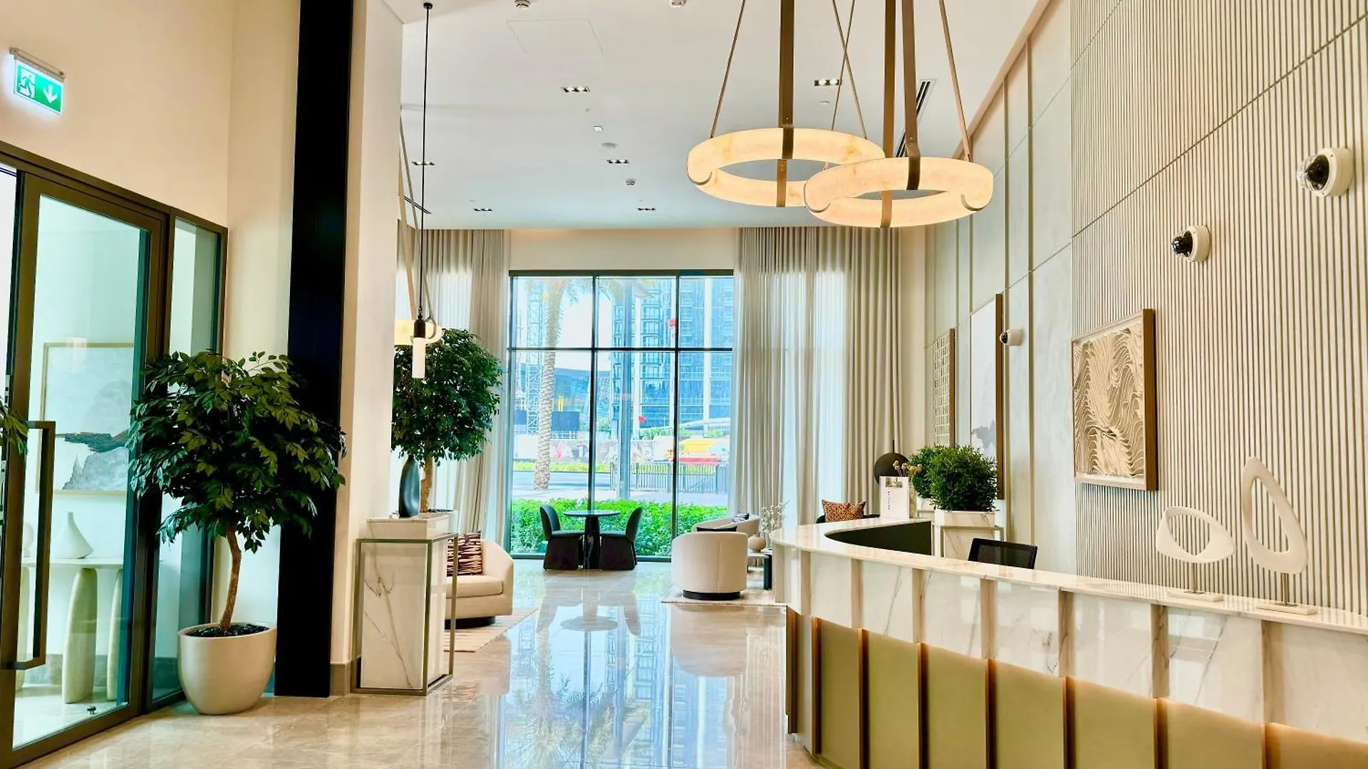 Modern 2Br Near Dubai Mall & Burj Khalif Holiday home